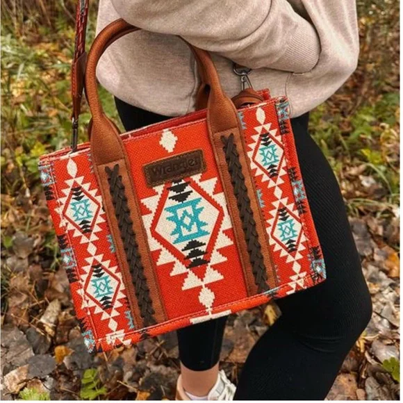 Wrangler Red Aztec Tote Purse - Picture 2 of 2